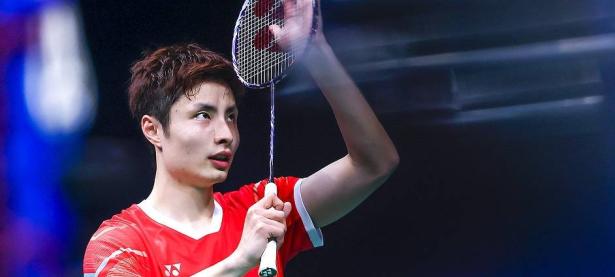 F1赛场再起风云：南城赤兔队击败天山火箭队，脚步移动更到位传控打穿防线(足球风云通往未来的一球)