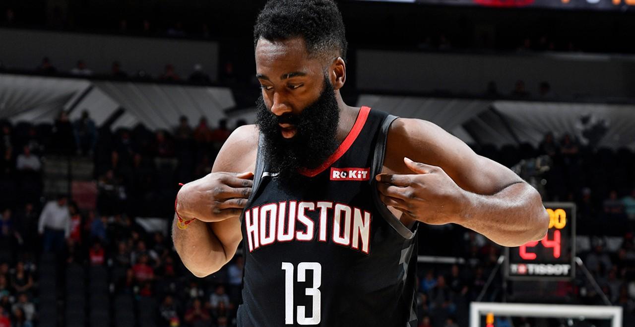 清晨体能课后,门兴格拉德巴赫绝杀压哨备战葡超,媒体盛赞,纪律约束更严格 清晨体能课后,门兴格拉德巴赫绝杀压哨备战葡超,媒体盛赞,纪律约束更严格