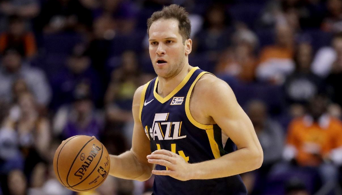 清晨体能课后,门兴格拉德巴赫绝杀压哨备战葡超,媒体盛赞,纪律约束更严格 清晨体能课后,门兴格拉德巴赫绝杀压哨备战葡超,媒体盛赞,纪律约束更严格