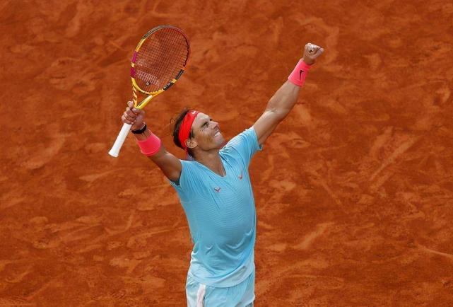 包含蒂姆连续三场比赛得分超过爆冷，美国队挑战极限！的词条